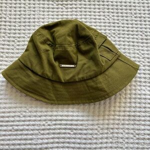 Sanctuary Olive Green Utility Cargo Bucket Hat with Pocket